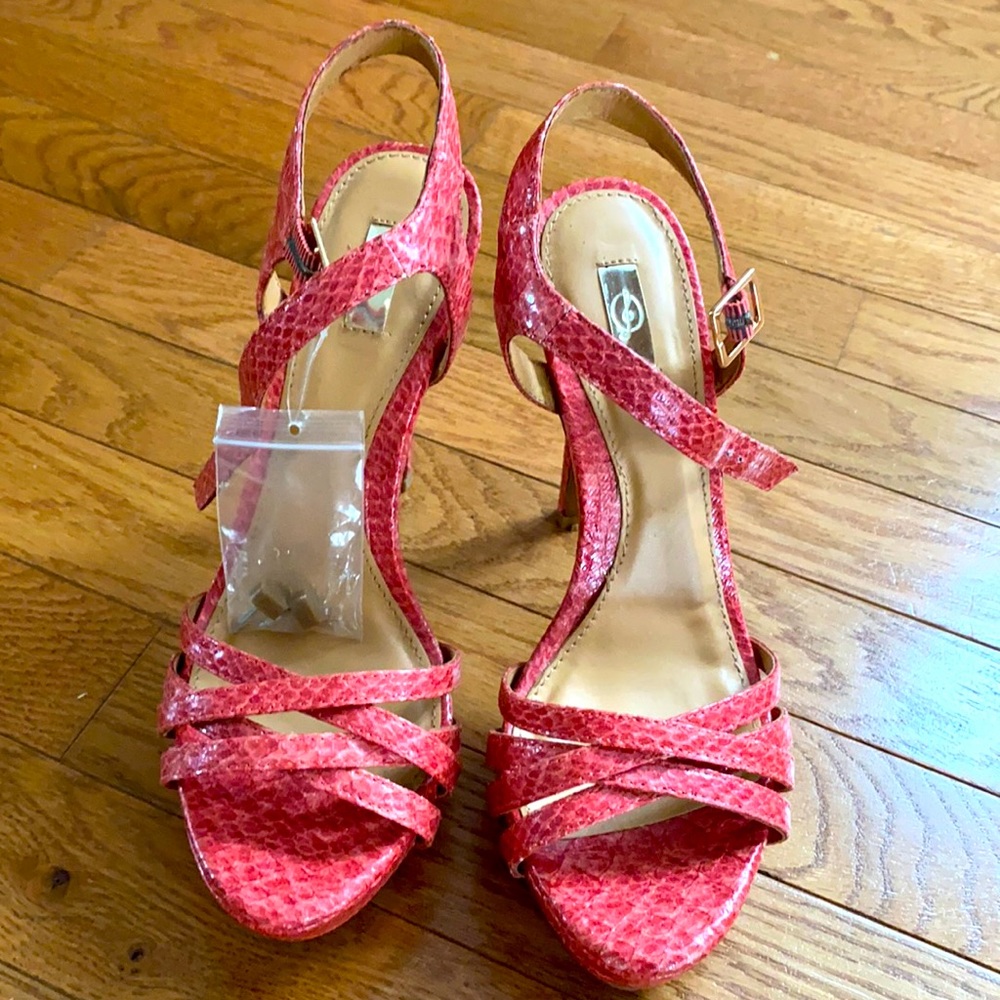 Stradivarius platform heels